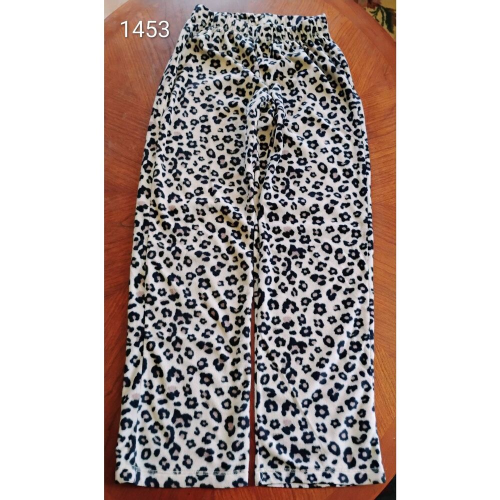 (1453) Leopard PJ Bottoms Size: S